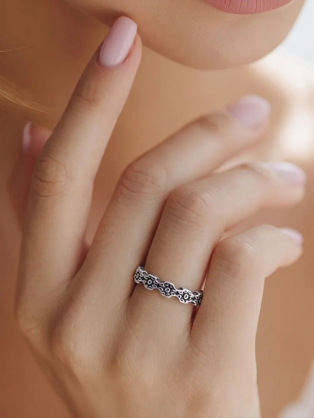 Tiny Daisy Band Stackable Gypsy Boho Knuckle Pinky Ring Silver Zinc Jewelry